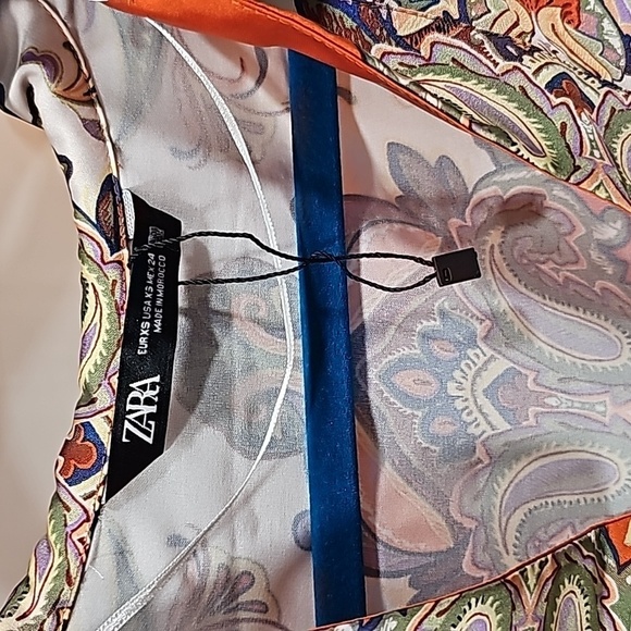 NWOT Zara Multicolor Satin Dress XS - 2023 Autumn Collection, Fashion V-Neck LS - Picture 5 of 6